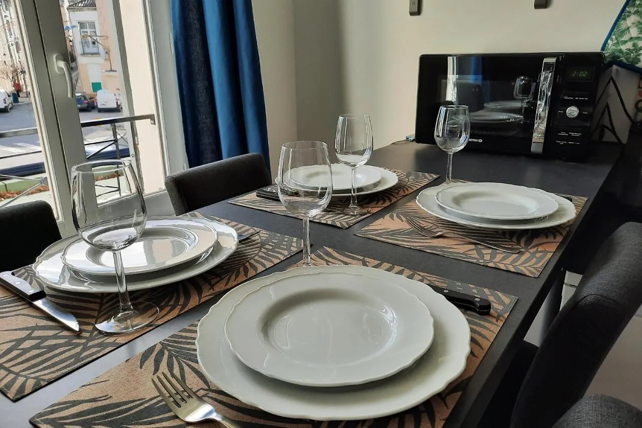 Apartment Pantaiahomes - Blu Baru - Parking - Climatise - Netflix Brignoles France