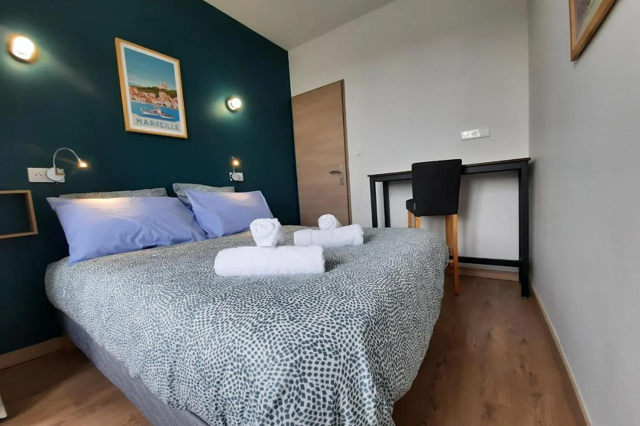 Pantaiahomes - Blu Baru - Parking - Climatise - Netflix Brignoles France